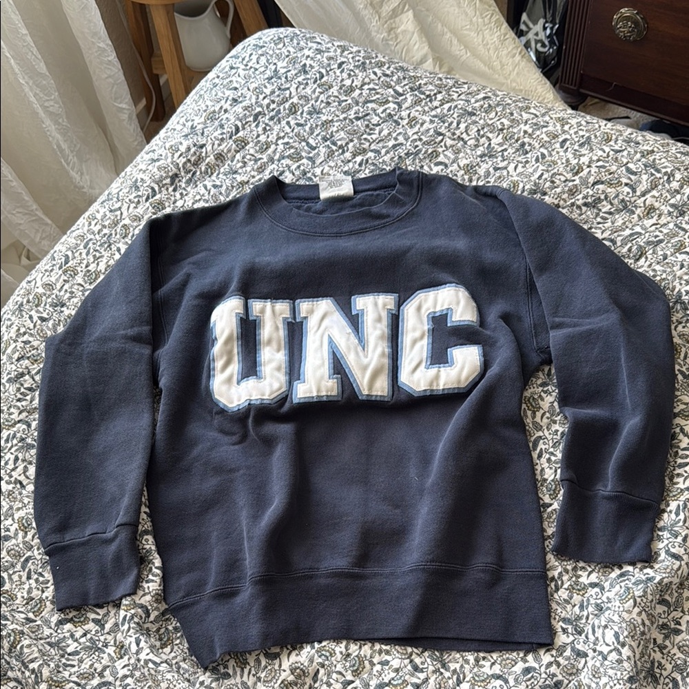 unc crewneck